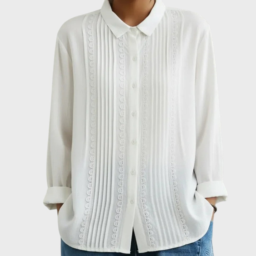 Amalie | Bílá košile s krajkou a sámky