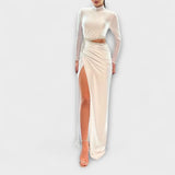 Selah - Bílé šaty s dlouhým rukávem a výřezem v pase s akcenty z kamínků