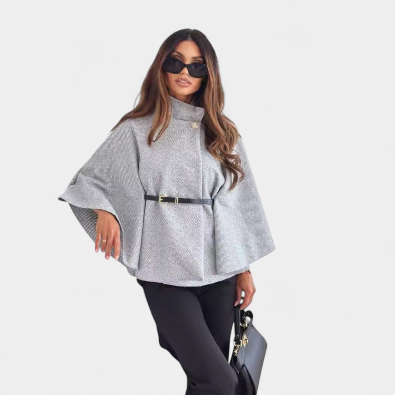 Lea – Bunda s páskem