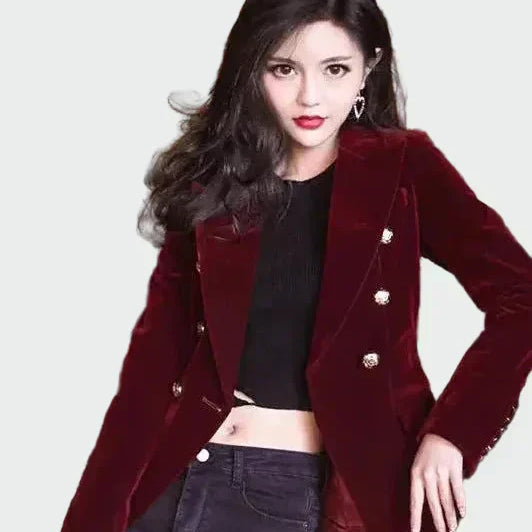 Michaela - Sako v dokonalém střihu